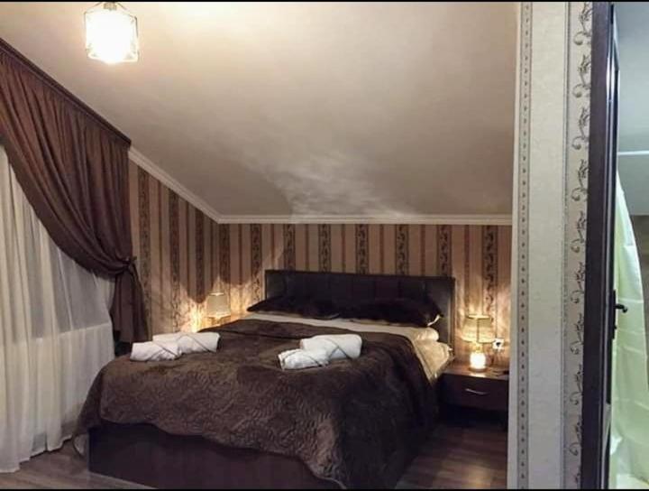 Hotel Diamond Kazbegi ภายนอก รูปภาพ