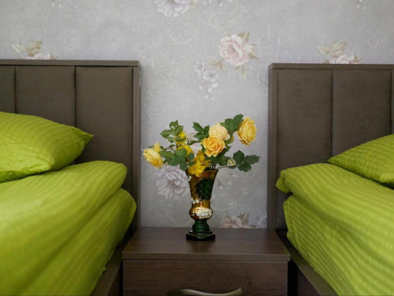 Hotel Diamond Kazbegi ภายนอก รูปภาพ