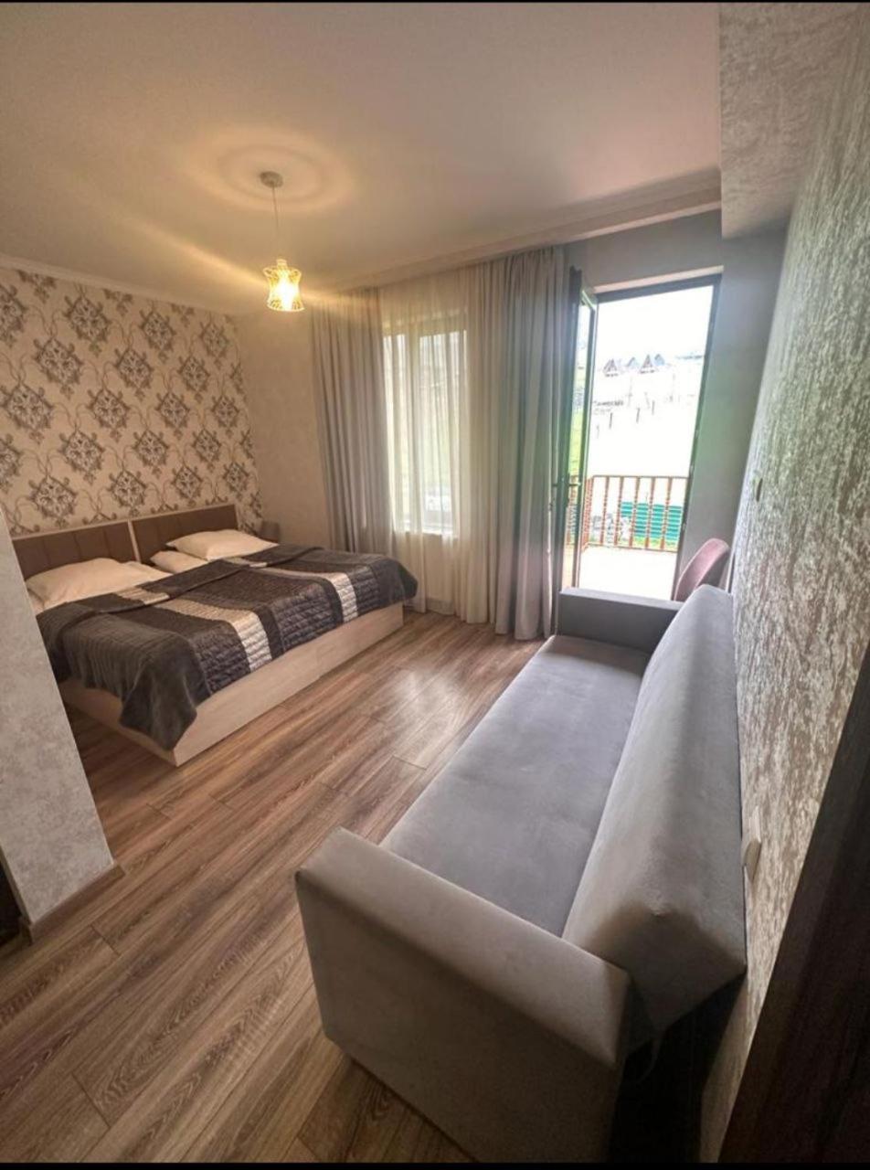 Hotel Diamond Kazbegi ภายนอก รูปภาพ